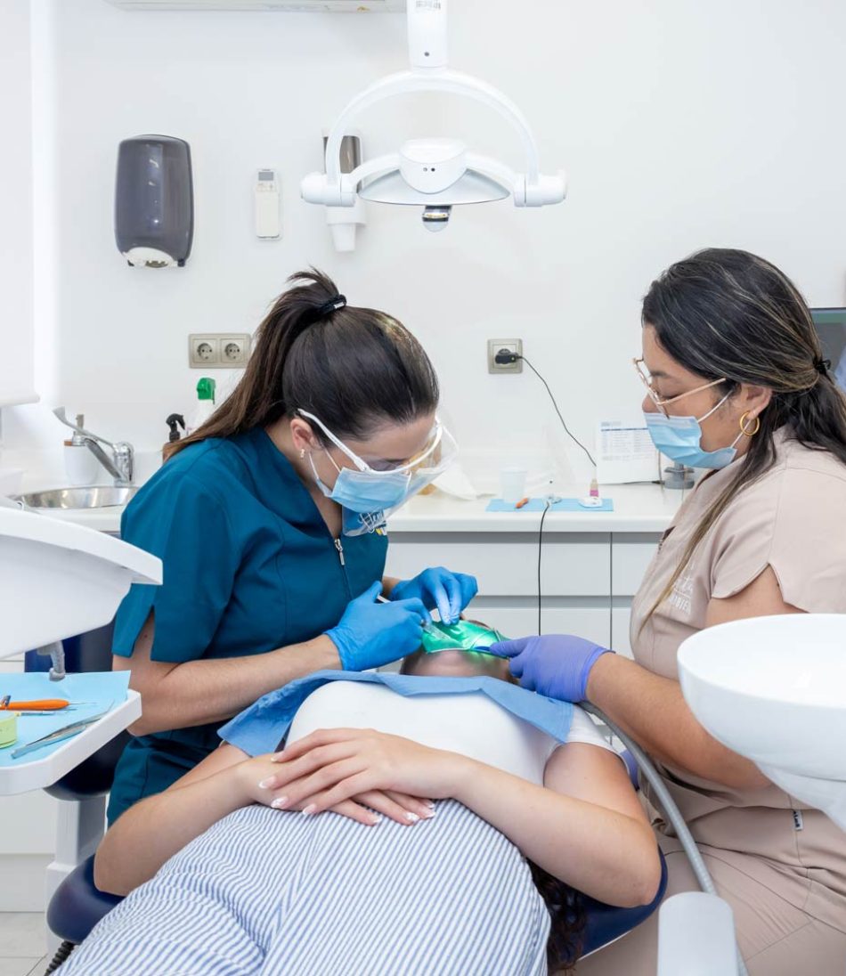 Tratamiento dental en Clínica Dental Murrieta, Logroño